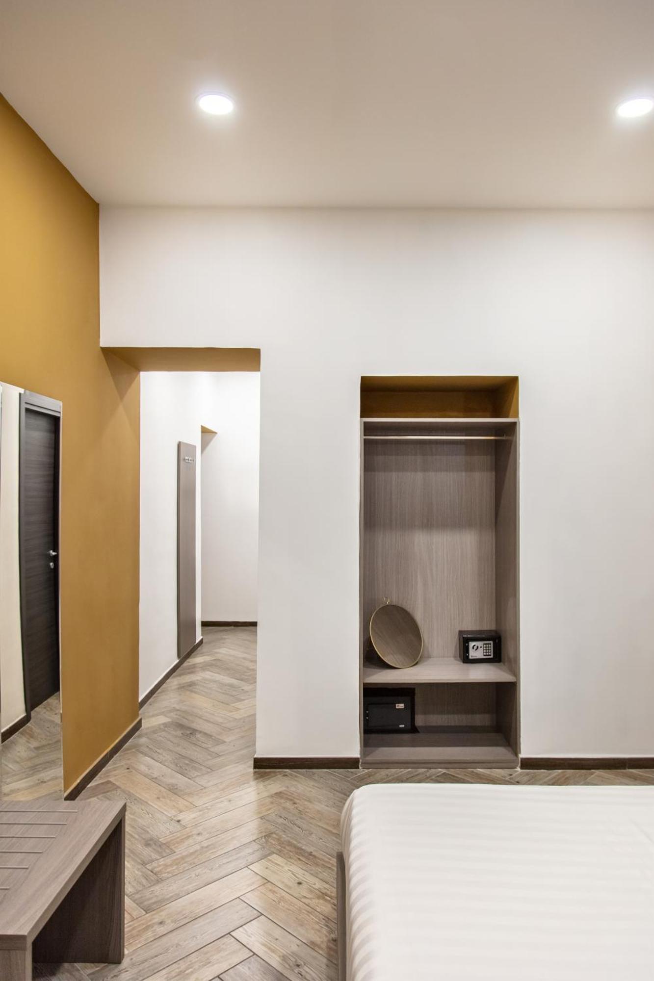 Hotel Toledo Lifestyle Neapol Zewnętrze zdjęcie